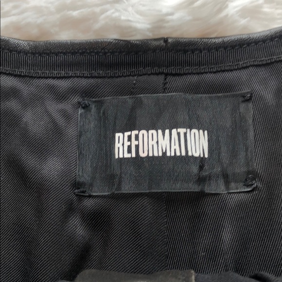 SOLD! Reformation 100% leather black Tucson skirt - Picture 4 of 7